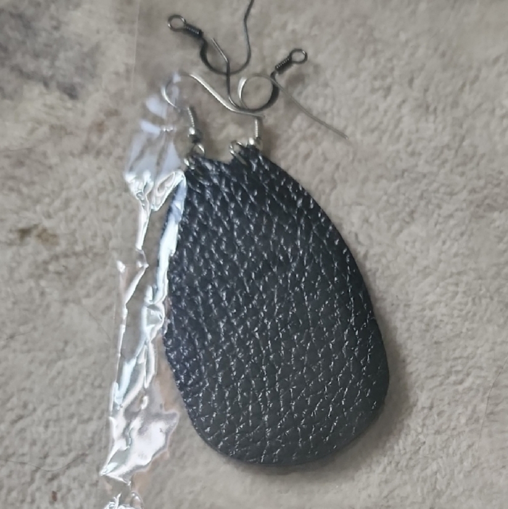 Black Teardrop Leather-Look Dangle Earrings